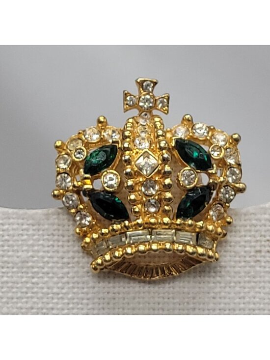 Bellini Jewelry - Vtg 50s Bellini Gold-Tone Crown Brooch Pin With Green & Clear Rhinestones Signed